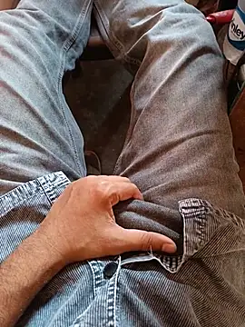 Desindianbull69 online show from July 2026 04:21:02 AM