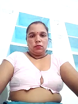 Snapshot of Cute_simmy56 chatting on June 2026 12:48:01 AM Cute simmy56 online show from June 2026 12:48:01 AM