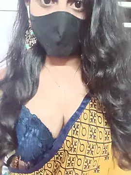 Clara-Lilly online show from July 2026 01:35:02 PM