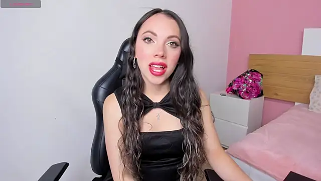 AshleyBenoitt online show from August 2026 01:46:02 PM