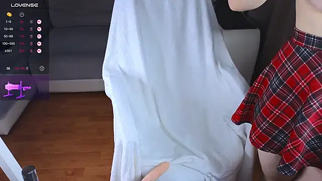 IMNOTSHYBABY online show from June 2026 05:23:02 AM