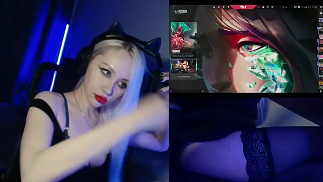 Snapshot of roxxyrowe chatting on July 2026 10:40:02 PM roxxyrowe online show from July 2026 10:40:02 PM