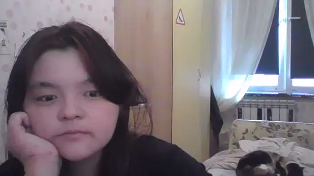 Snapshot of ZeldaSayre_ chatting on June 2026 03:44:01 PM ZeldaSayre online show from June 2026 03:44:01 PM