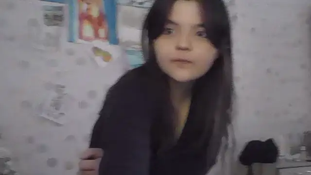 Snapshot of ZeldaSayre_ chatting on July 2026 01:18:02 PM ZeldaSayre online show from July 2026 01:18:02 PM
