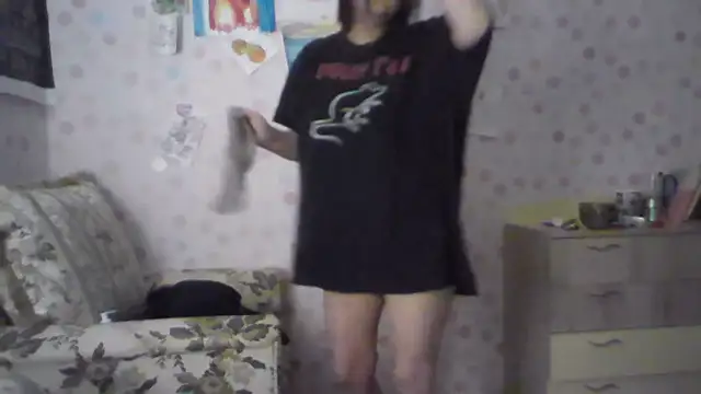 Snapshot of ZeldaSayre_ chatting on July 2026 03:21:02 PM ZeldaSayre online show from July 2026 03:21:02 PM