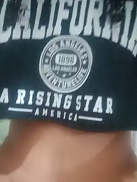 bonequinhaGatinha online show from June 2026 01:40:02 AM