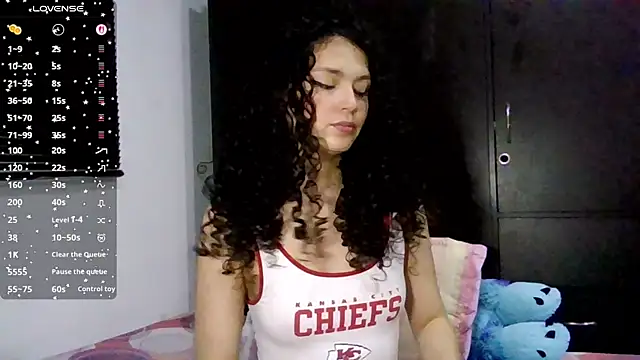 Diamond Curls online show from July 2026 03:29:01 PM