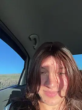 girl-Emily online show from August 2026 04:11:02 AM
