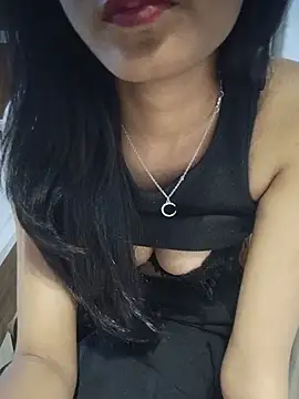 Snapshot of Wonder_Girlx chatting on June 2026 08:24:01 AM Wonder Girlx online show from June 2026 08:24:01 AM
