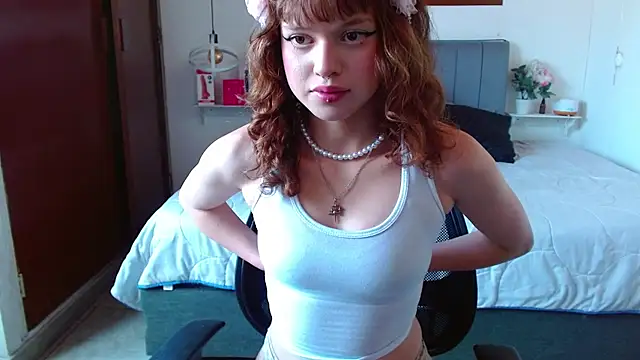 Snapshot of Evelynn_fox_ chatting on July 2026 08:11:01 PM Evelynn fox online show from July 2026 08:11:01 PM