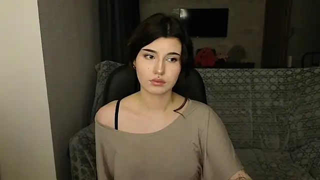 Snapshot of SolanaFlipper chatting on June 2026 09:35:01 PM SolanaFlipper online show from June 2026 09:35:01 PM