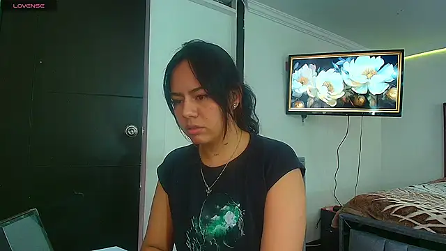TaniaMendoza online show from June 2026 11:31:01 AM