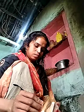 Snapshot of Cut_simran56 chatting on June 2026 01:49:01 AM Cut simran56 online show from June 2026 01:49:01 AM