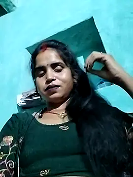 Snapshot of Cut_simran56 chatting on July 2026 03:37:02 PM Cut simran56 online show from July 2026 03:37:02 PM