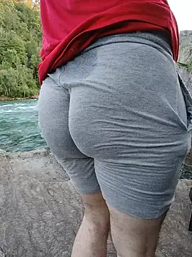 Dickbetweencheeks online show from August 2026 12:25:01 AM