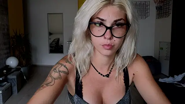 Sarahcamsx online show from July 2026 08:53:02 AM