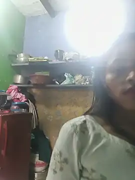 Snapshot of Cute_Merry__ chatting on June 2026 05:43:01 AM Cute Merry online show from June 2026 05:43:01 AM
