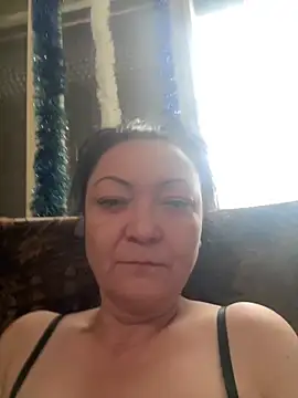hotsweetiecandy2 online show from June 2026 04:11:02 PM