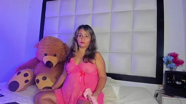 Snapshot of BiancaaRossii chatting on July 2026 06:04:02 PM BiancaaRossii online show from July 2026 06:04:02 PM