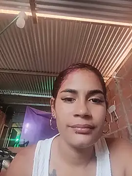 Snapshot of dulce_amber21 chatting on July 2026 12:31:01 PM dulce amber21 online show from July 2026 12:31:01 PM