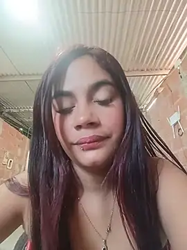 Snapshot of dulce_amber21 chatting on July 2026 01:38:01 PM dulce amber21 online show from July 2026 01:38:01 PM
