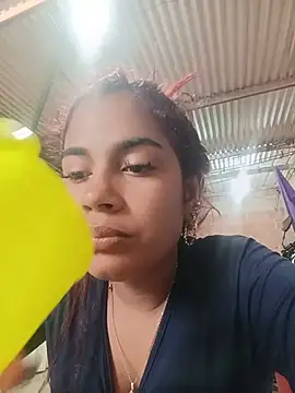 Snapshot of dulce_amber21 chatting on July 2026 12:31:01 PM dulce amber21 online show from July 2026 12:31:01 PM