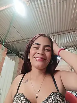 Snapshot of dulce_amber21 chatting on July 2026 12:40:01 PM dulce amber21 online show from July 2026 12:40:01 PM