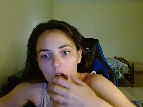 OliviaTheS online show from June 2026 08:02:01 PM