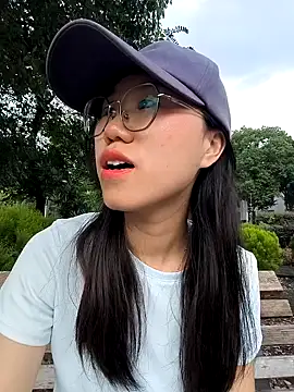 xiaomin666 online show from August 2026 10:58:01 AM