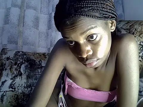 Snapshot of xobarbiee chatting on July 2026 08:18:02 AM xobarbiee online show from July 2026 08:18:02 AM