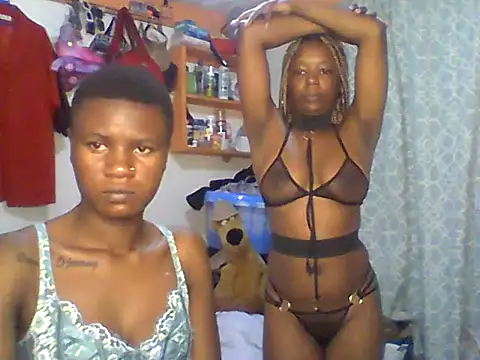 Snapshot of Ladysweetness23 chatting on July 2026 03:30:01 AM Ladysweetness23 online show from July 2026 03:30:01 AM