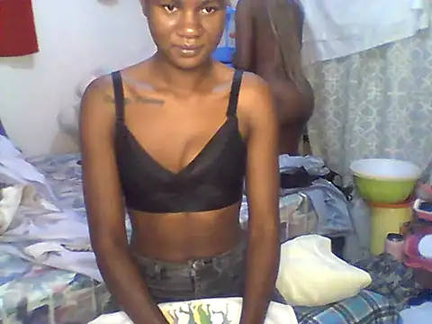 Snapshot of Ladysweetness23 chatting on July 2026 03:23:01 AM Ladysweetness23 online show from July 2026 03:23:01 AM