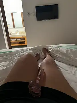 NiaBeurette online show from June 2026 07:23:02 PM