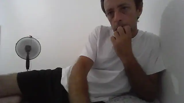 Coppiahot-26 online show from June 2026 08:00:02 PM