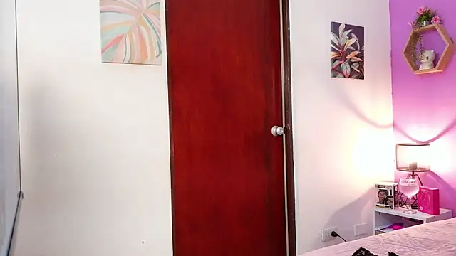 Snapshot of VALERY_SCOTT_ chatting on July 2026 08:34:02 PM VALERY SCOTT online show from July 2026 08:34:02 PM
