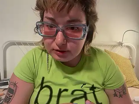 Snapshot of mysteradecadent chatting on June 2026 12:41:02 AM mysteradecadent online show from June 2026 12:41:02 AM