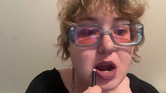 Snapshot of mysteradecadent chatting on July 2026 11:34:01 PM mysteradecadent online show from July 2026 11:34:01 PM