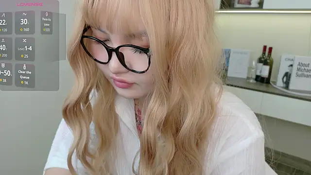 sakuraclover online show from June 2026 03:53:02 AM