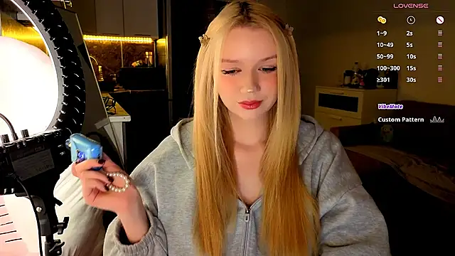 viyy online show from July 2026 04:10:02 PM