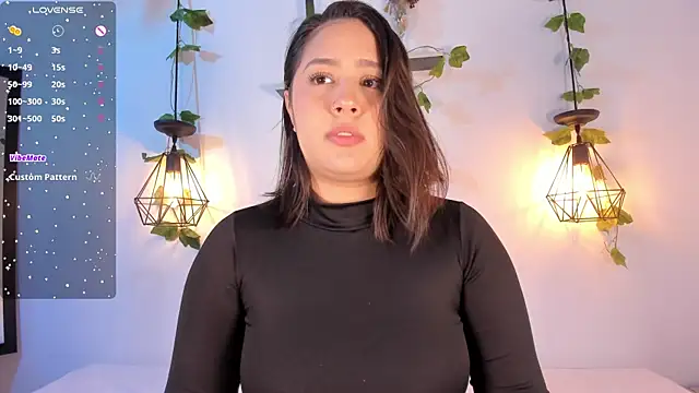 Snapshot of aisha_duque_ chatting on August 2026 07:50:02 PM aisha duque online show from August 2026 07:50:02 PM