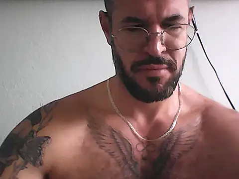 Snapshot of mrbighairychest chatting on July 2026 03:27:02 PM mrbighairychest online show from July 2026 03:27:02 PM