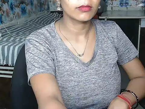 NottyMomo online show from July 2026 11:38:01 AM