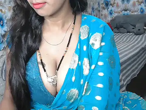 NottyMomo online show from July 2026 05:43:01 AM