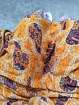 NEELU VERMAA online show from July 2026 12:44:02 PM