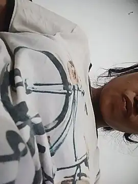 Riya cum33 online show from July 2026 06:00:02 PM