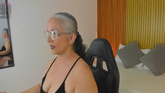 catalina villan online show from July 2026 06:46:02 PM