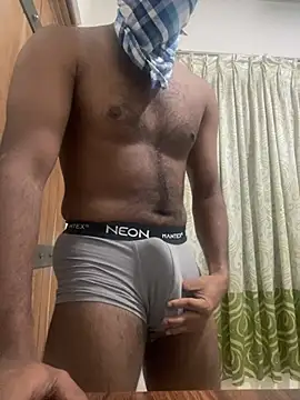 mr shhw online show from July 2026 07:49:02 PM