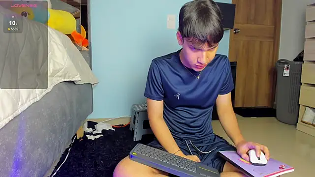 Angel  TheKing online show from July 2026 11:44:01 PM