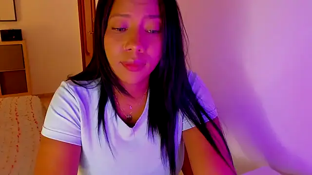 NicolePasqualott online show from September 2025 07:26:01 PM