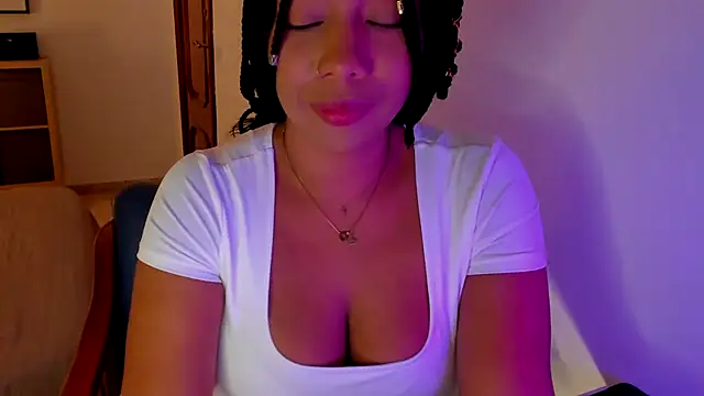 NicolePasqualott online show from September 2025 09:30:01 PM